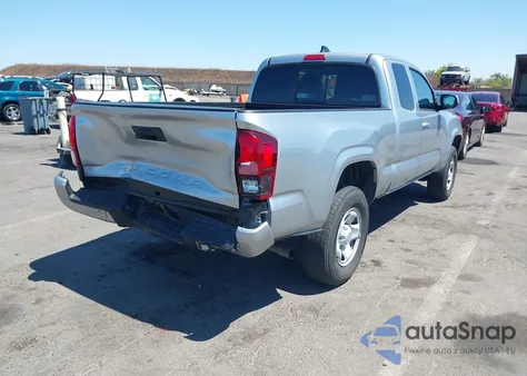 2022 Toyota Tacoma Access Cab/Sr/Sr5 z USA, uszkodzony, nr VIN 3TYRX5GN3NT056931